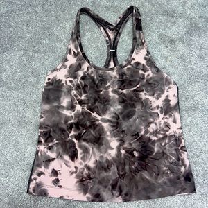 NWOT lululemon Nulu tank size 8